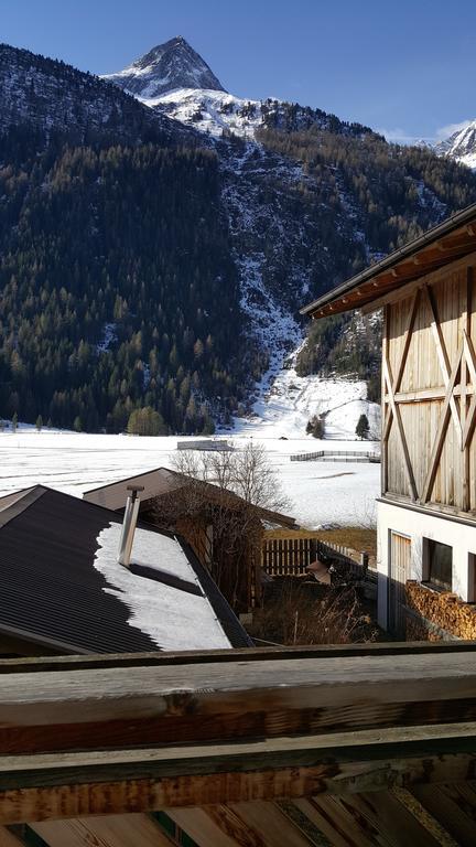 Bauernhof Kuen Villa Langenfeld Luaran gambar